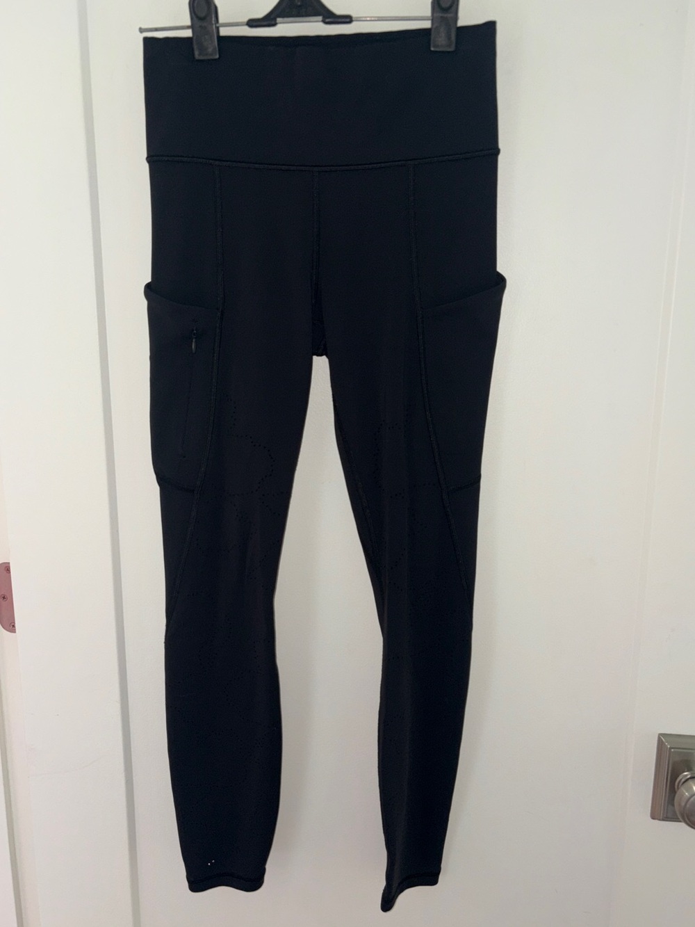 NWOT Athleta All in Reaction 7/8 legging sz XS 353547